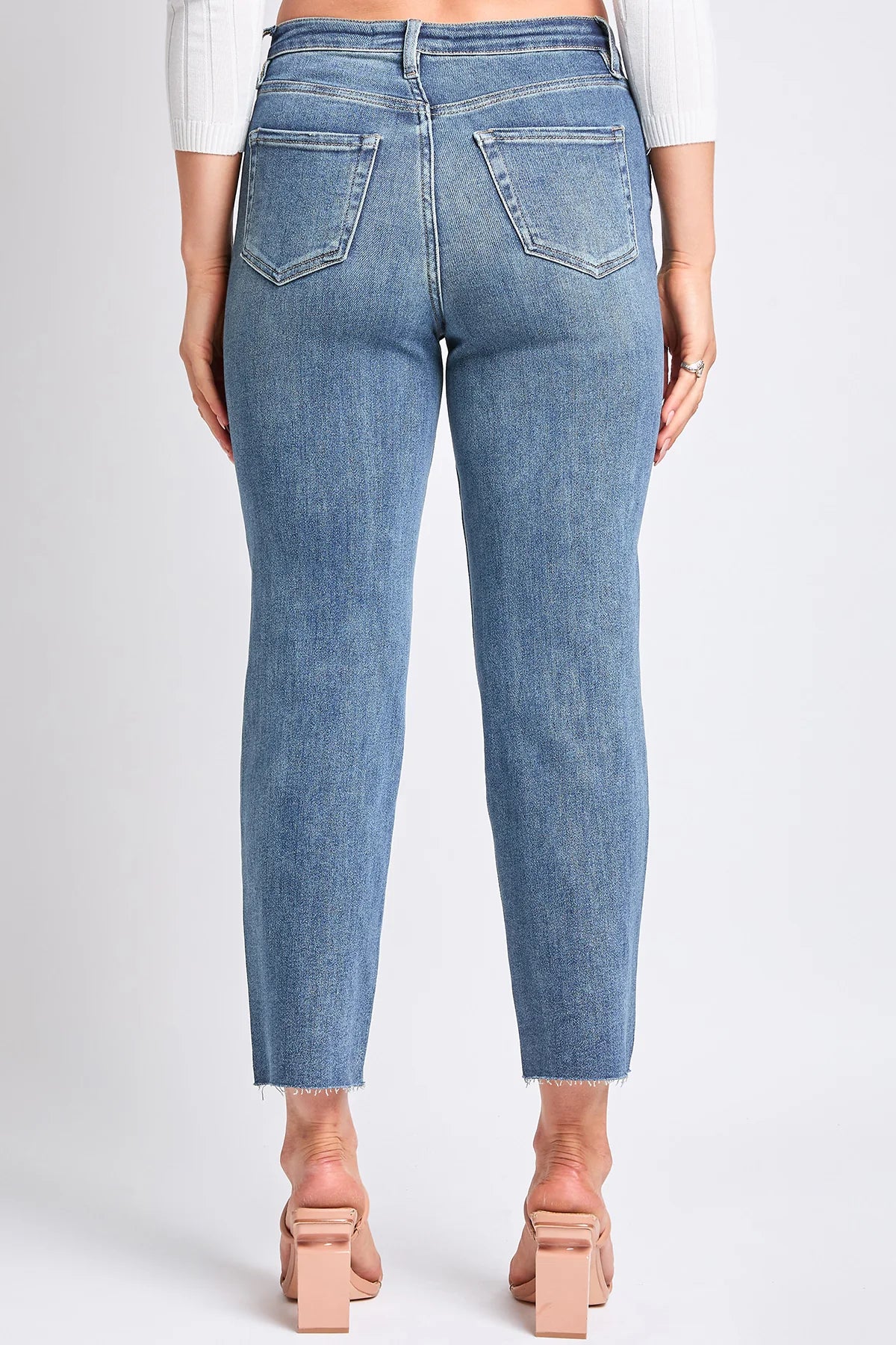 Drea High Rise Frayed Jean