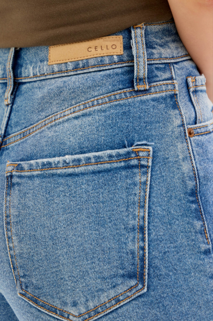 Mili Super High Rise Dad Jean